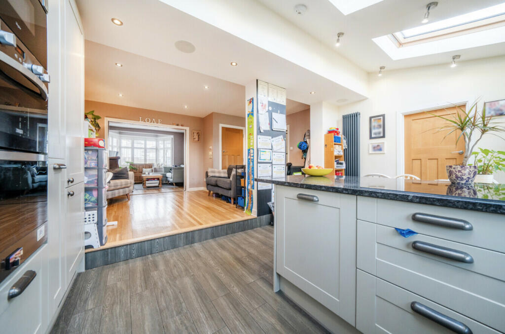 Additional image 10 of Oxford Close, Mitcham, CR4