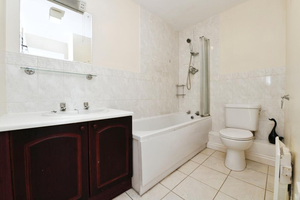 Additional image 5 of Belvedere Road, Burnham-on-Crouch, Essex, CM0