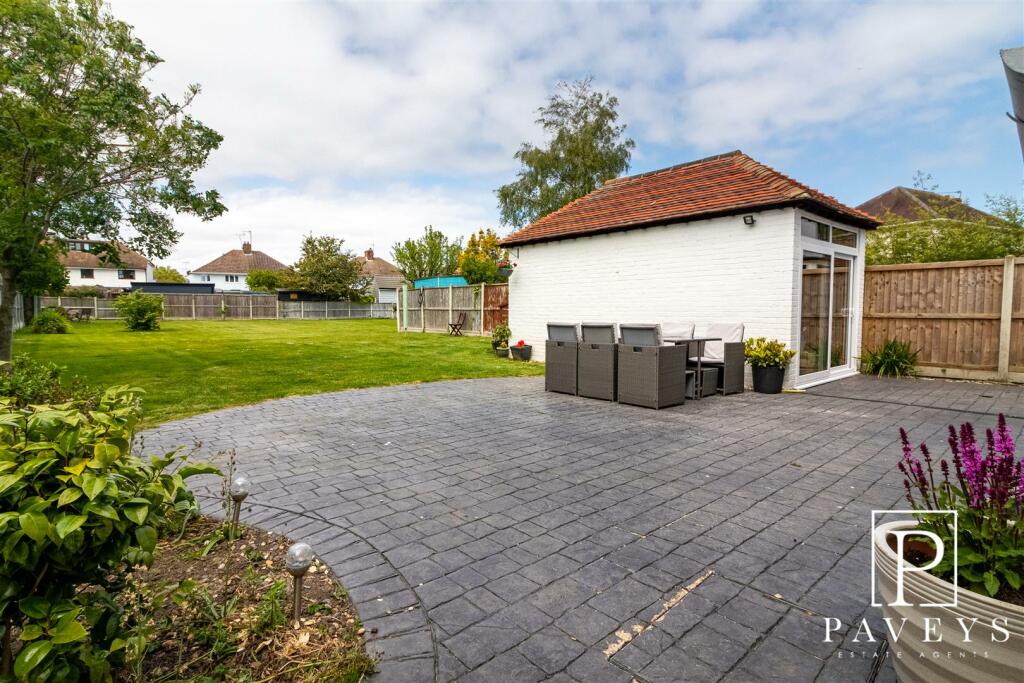 Additional image 21 of Glebe Way, Frinton-On-Sea