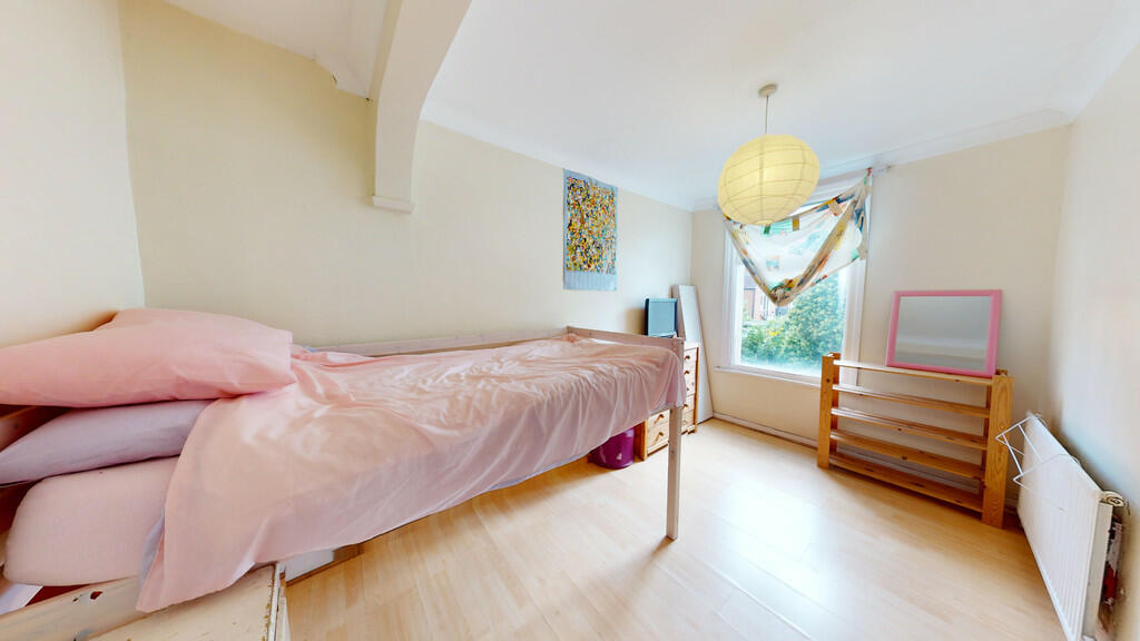 Additional image 7 of A two bedroom house on Howley Road, Croydon