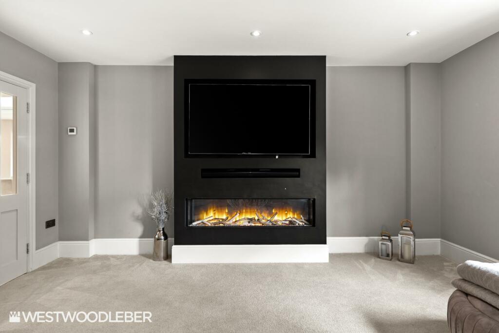 Additional image 16 of Epping Green, Epping