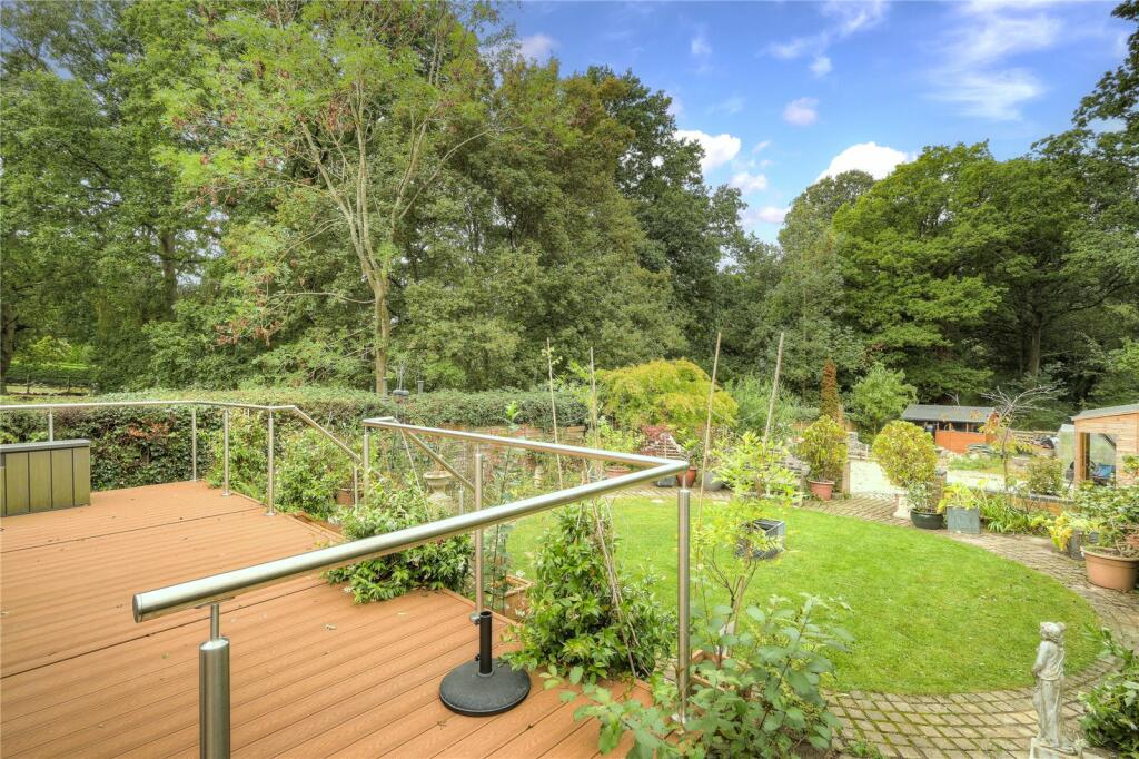 Additional image 37 of Paddock Chase, CM8