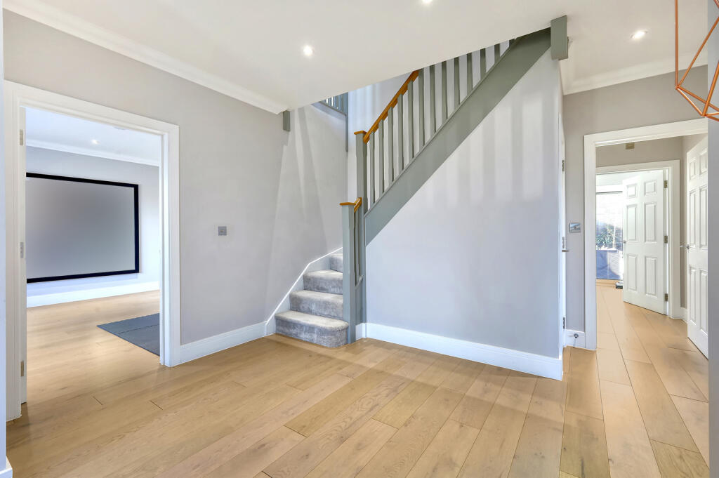 Additional image 7 of Little Ridings Lane, Ingatestone, CM4