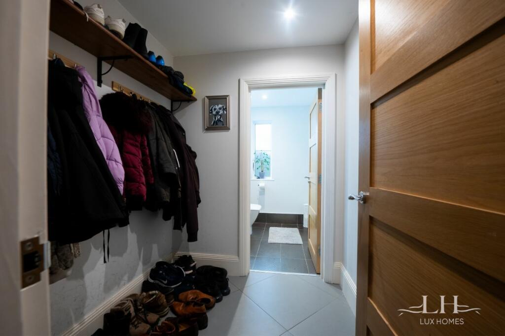 Additional image 37 of Coxtie Green Road, Brentwood