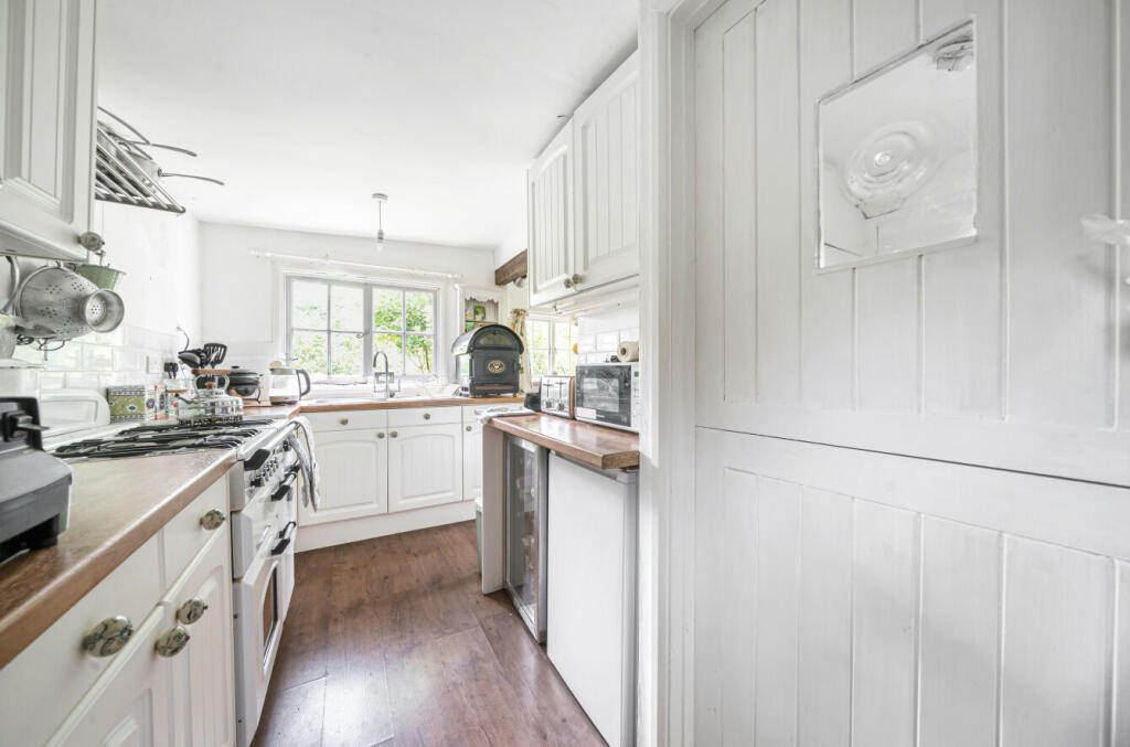 Additional image 5 of Cloghams Green, High Easter Road, Leaden Roding, Dunmow, CM6