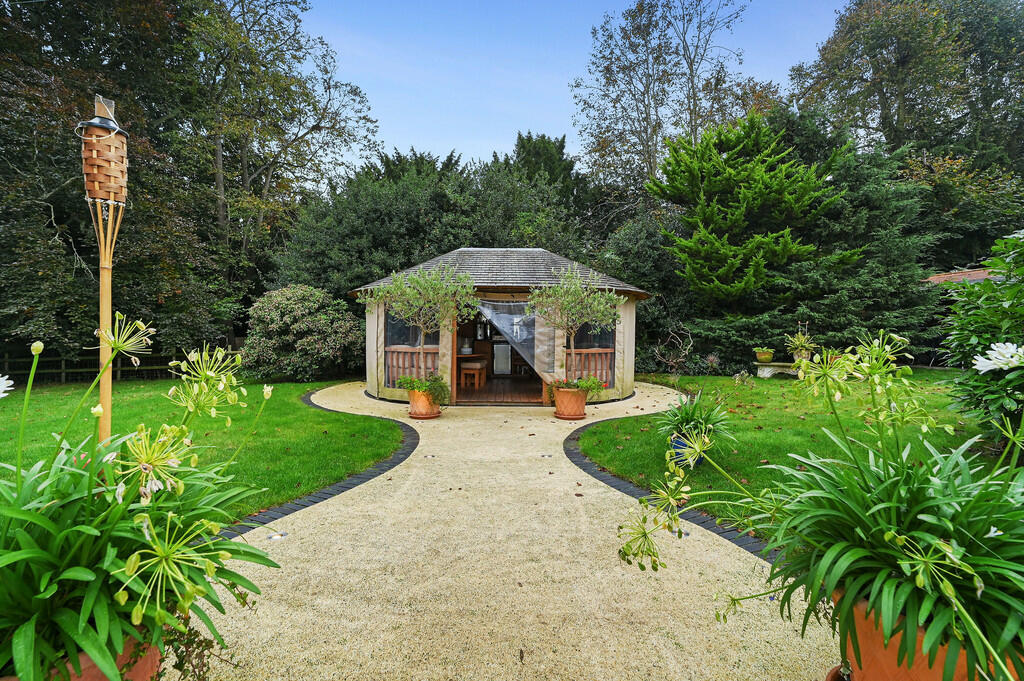 Additional image 9 of Ernalds Close, Earls Colne, Essex