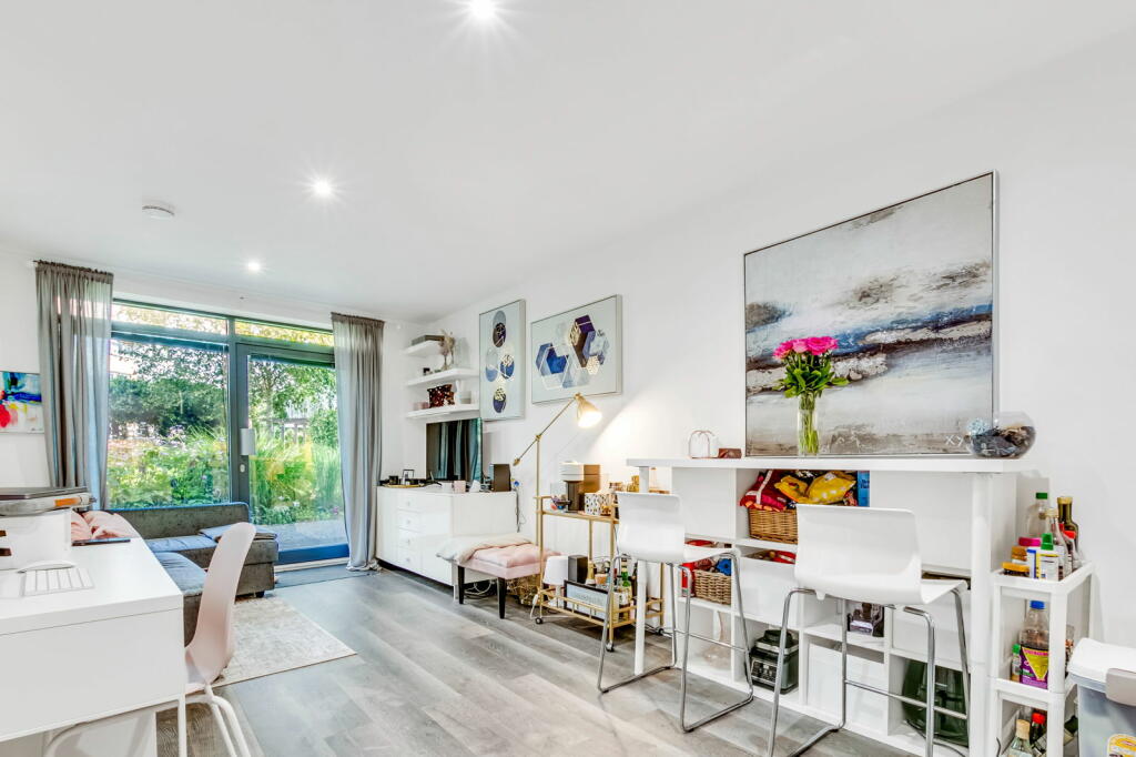 Additional image 14 of Whitestone Way, Croydon, CR0 4FG