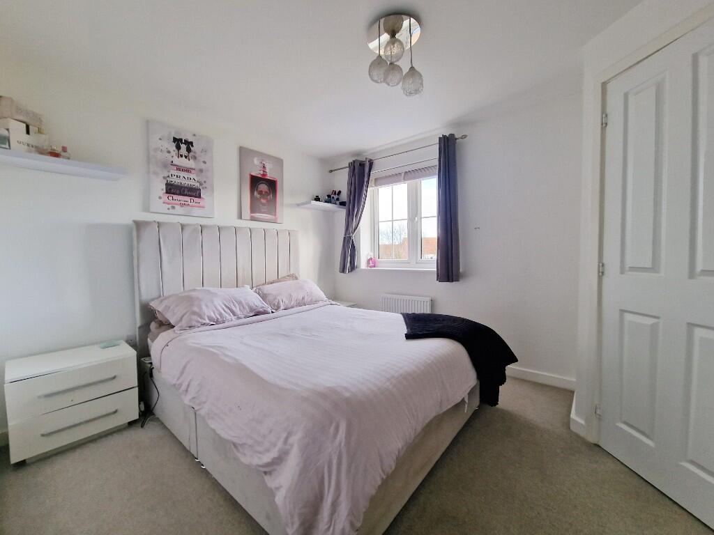 Additional image 13 of Oak Crescent, Burnham-On-Crouch, Essex, CM0