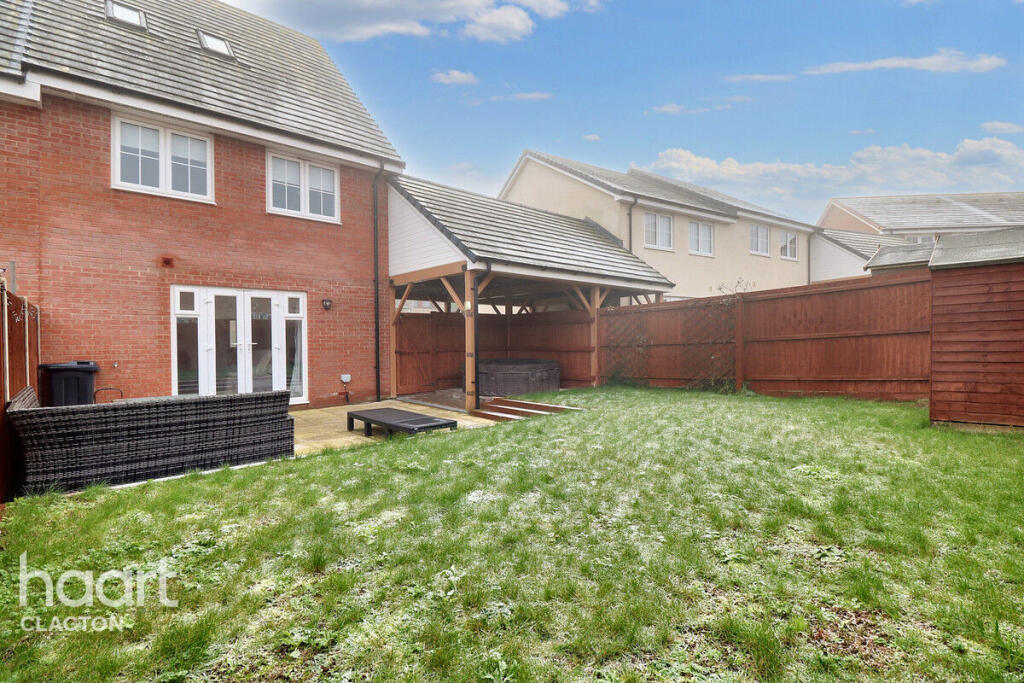 Additional image 16 of Hamford Crescent, Walton on the naze