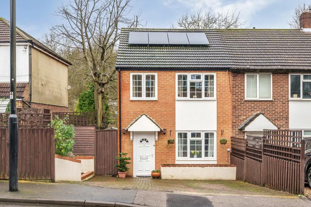 Additional image 13 of Croydon Road, Caterham, CR3