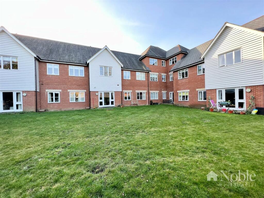 Ongar Road, Brentwood