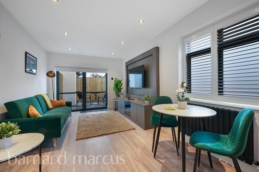 Additional image 9 of Elmhurst Avenue, Mitcham