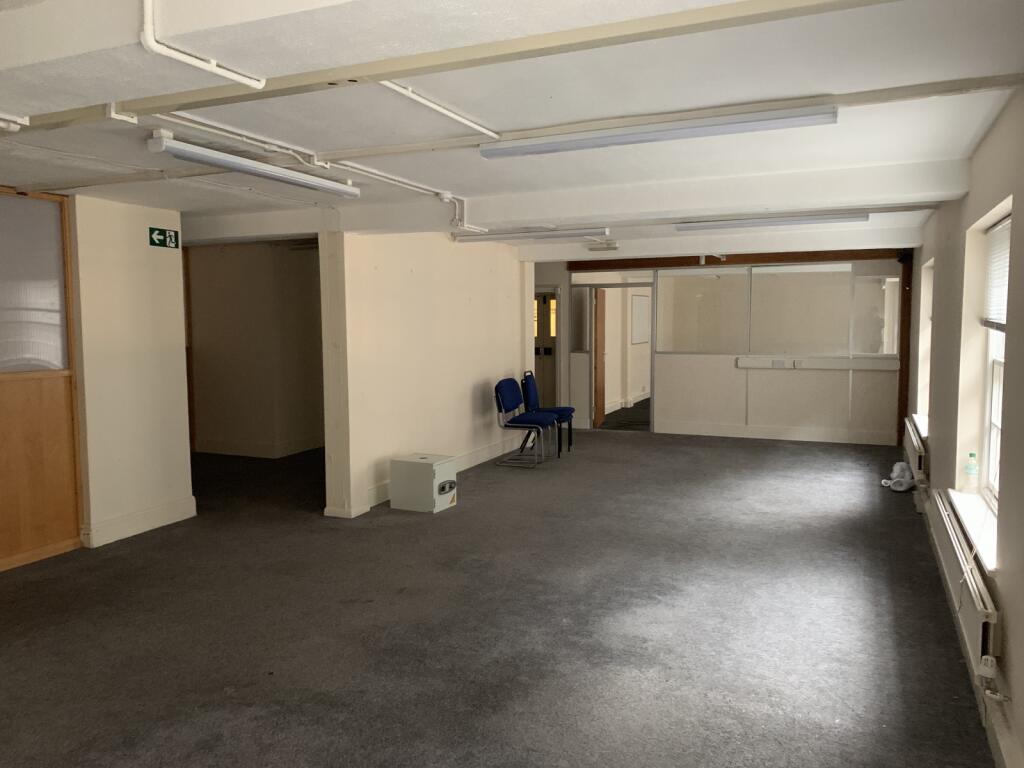 Additional image 4 of Lisle House, Red Lion Yard, CO1