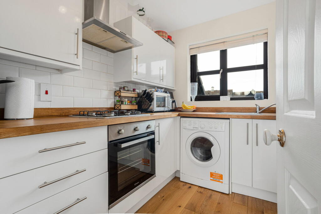 Additional image 6 of Lawrence Moorings, Sawbridgeworth, CM21