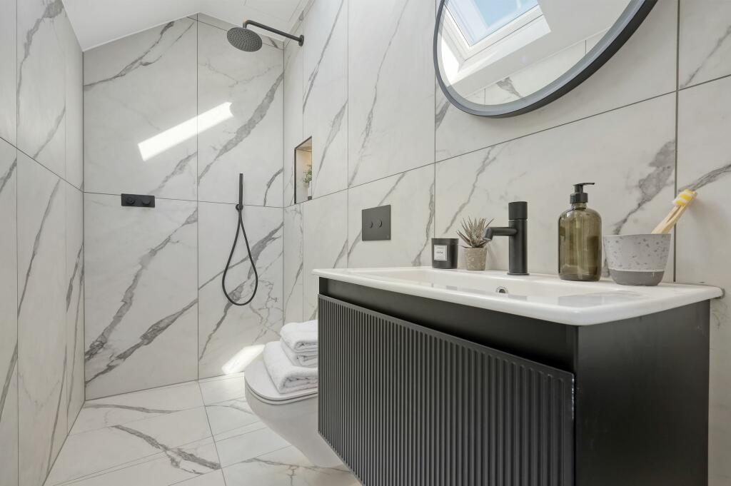 Additional image 14 of Bramlings, Epping