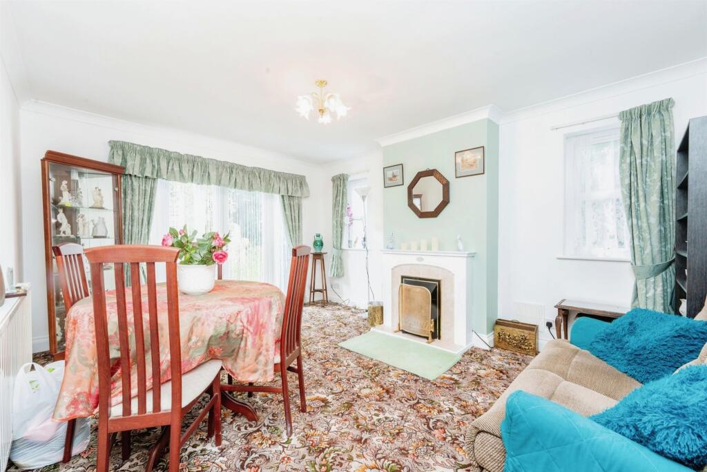 Additional image 20 of Parkfields, Roydon, Harlow