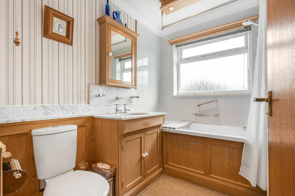 Additional image 16 of Sheering Mill Lane, Sawbridgeworth, CM21