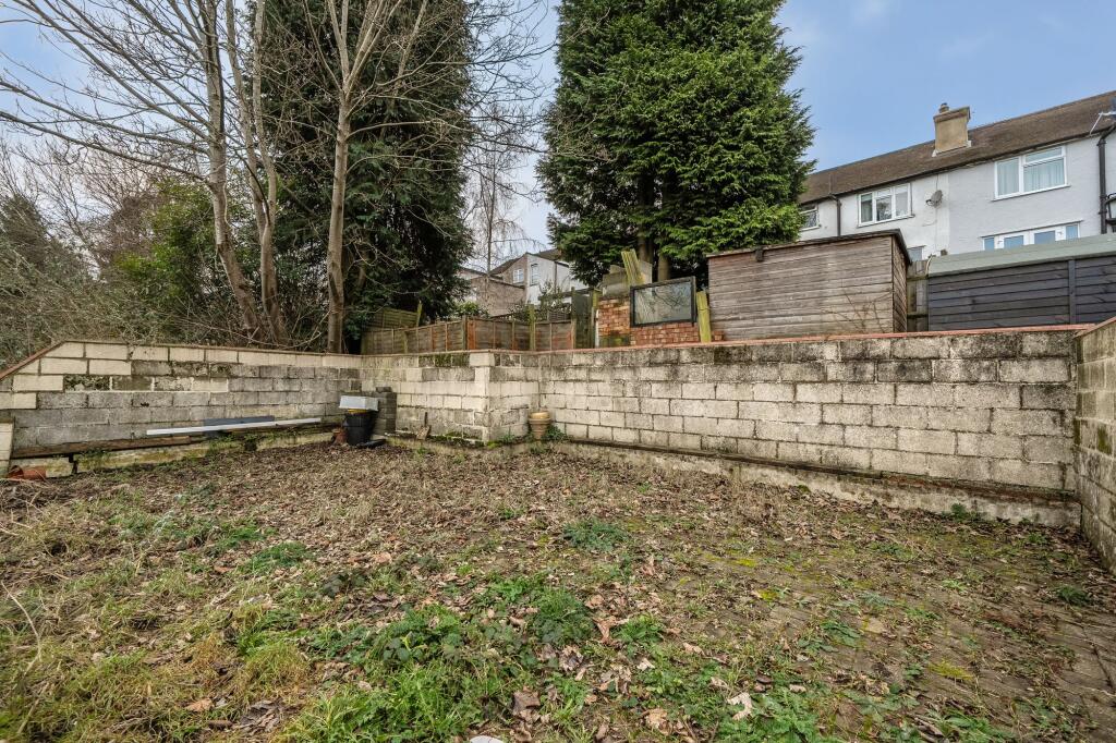 Additional image 12 of Milton Road, Caterham, CR3