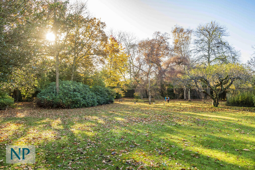 Additional image 36 of Fitzwalter Road, Colchester