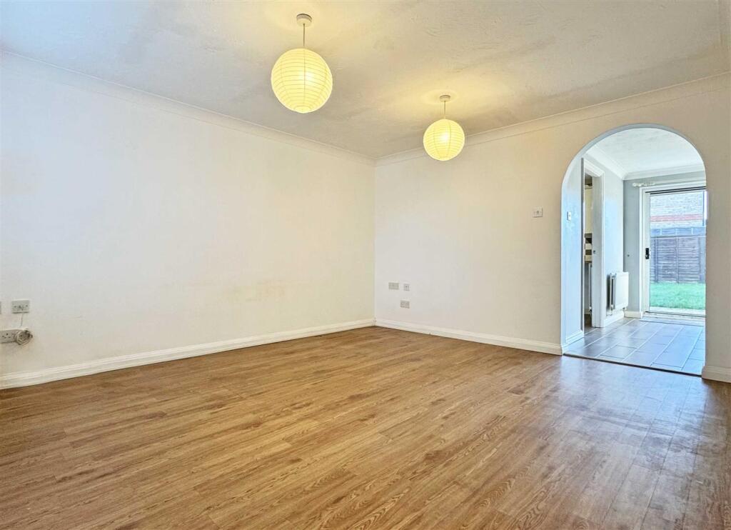 Additional image 5 of Sun Lido Square Gardens, Braintree