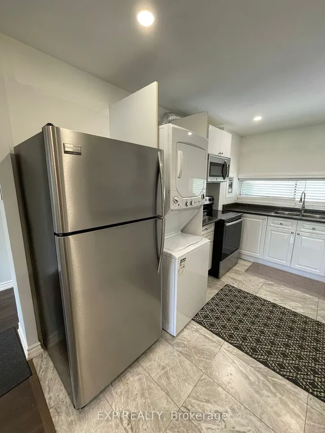 Additional image 7 of 4673 Jane St Unit 318