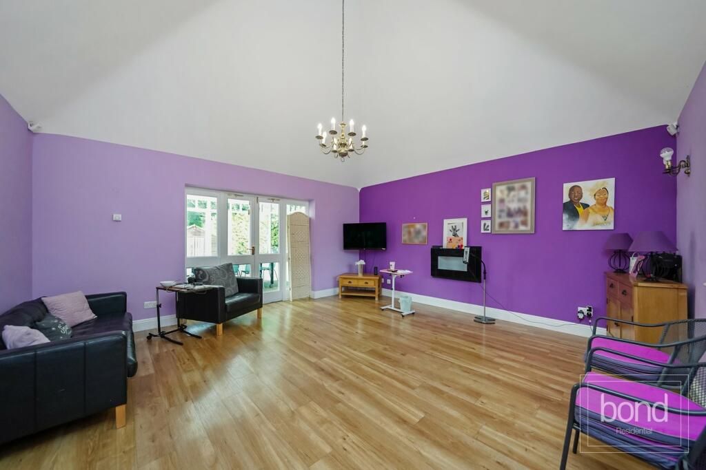 Additional image 3 of The Common, East Hanningfield, Chelmsford, CM3