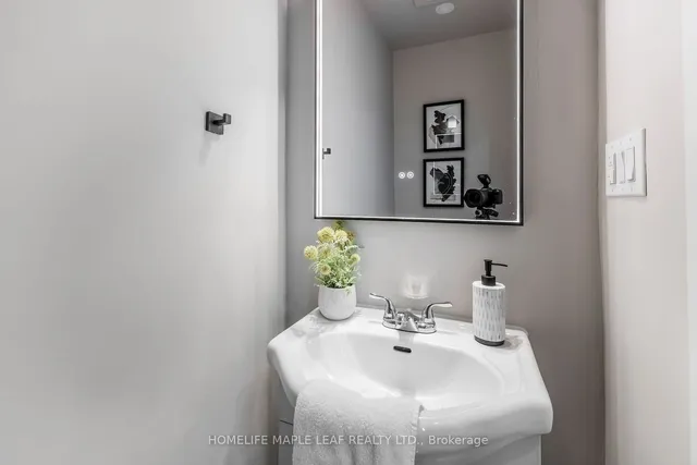 Additional image 27 of 8 Welbeck Dr