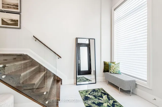 Additional image 5 of 3060 Bayview Ave