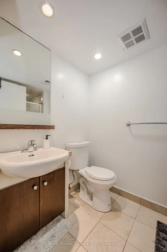 Additional image 25 of 8 York St Unit 1010