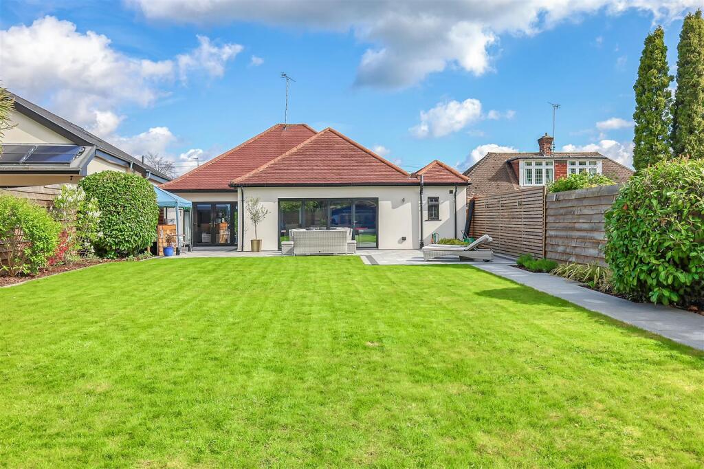 Additional image 28 of Newmans Drive, Hutton Burses