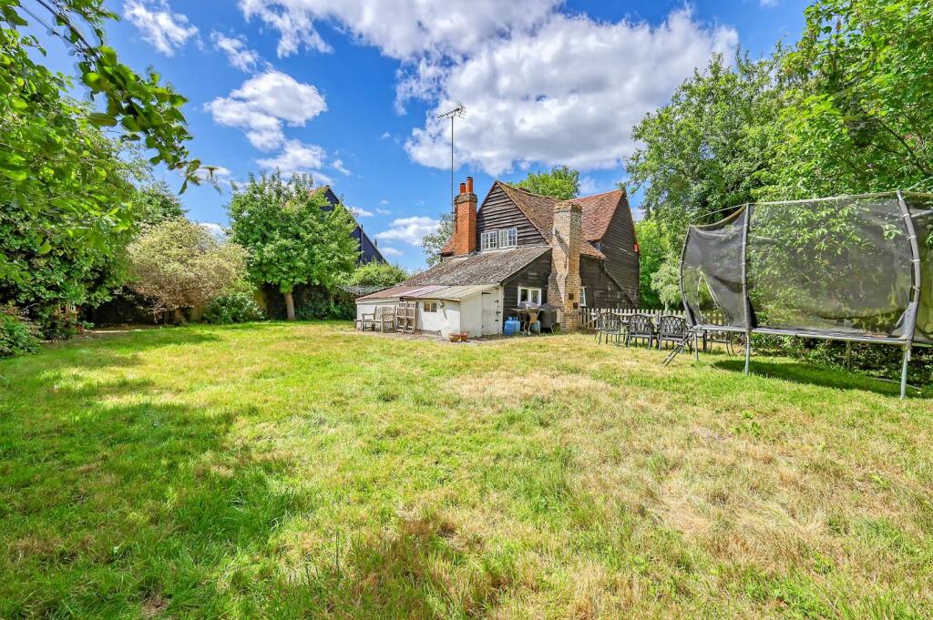 Additional image 20 of Poplar Row, Theydon Bois, Epping