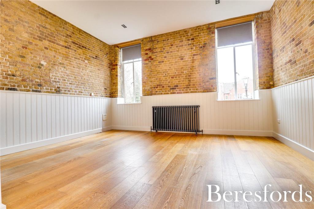 Additional image 2 of Myers Court, The Galleries, CM14