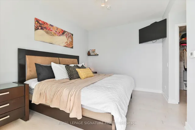 Additional image 13 of 20 Lombard St Unit 4107