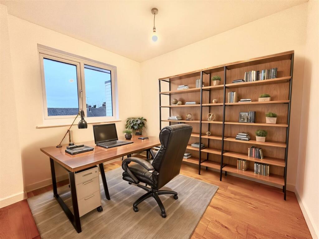 Additional image 14 of Home Mead, Writtle, Chelmsford