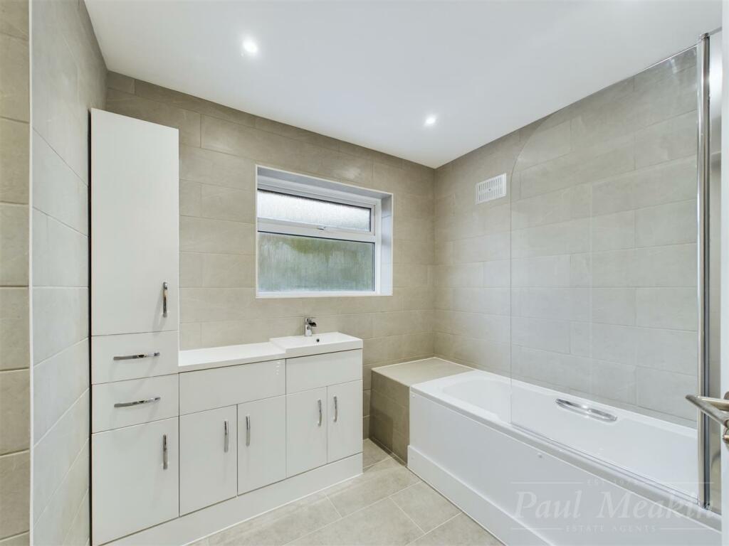 Additional image 7 of Crest Road, South Croydon