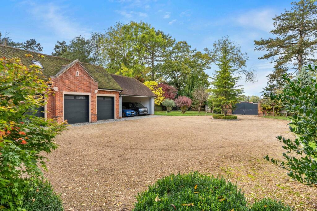 Additional image 18 of Dane O'Coys Road, Bishop's Stortford, Hertfordshire, CM23