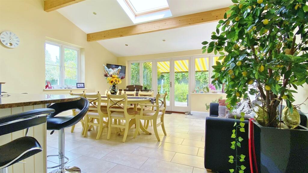 Additional image 10 of Third Avenue, Frinton-On-Sea