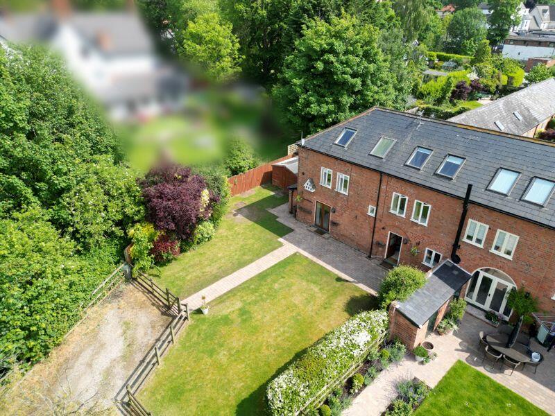 Additional image 5 of Chesnut Farm, Hooton Road, Hooton, Cheshire