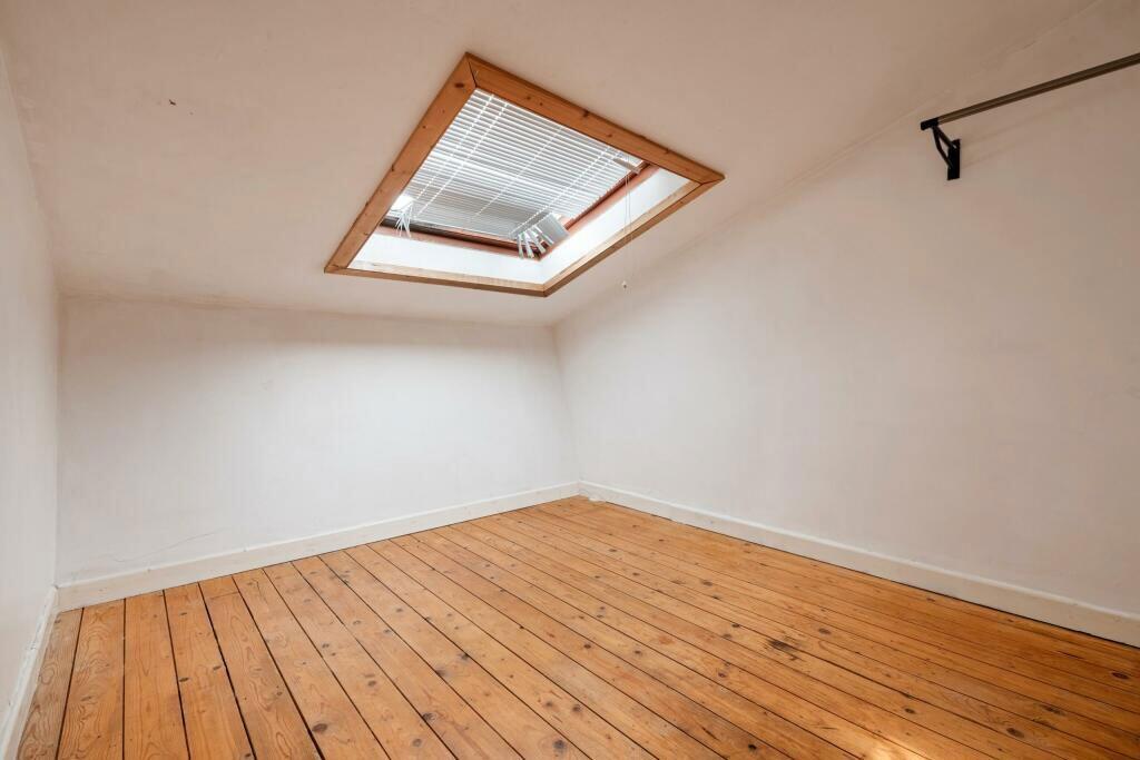 Additional image 12 of Park Drive, Brightlingsea, Colchester, Essex, CO7 0UD