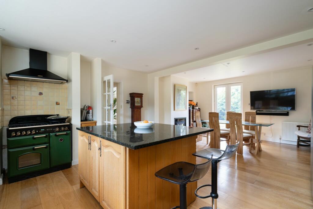 Additional image 10 of High Drive, Woldingham, CR3