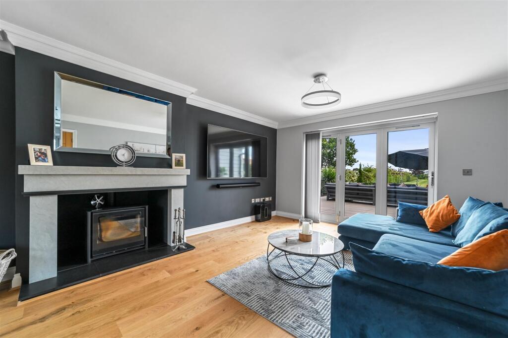 Additional image 5 of Glebe Place, Tendring