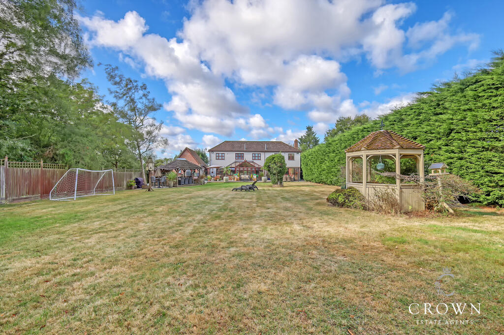 Additional image 23 of De Beauvoir Chase, Downham, Billericay