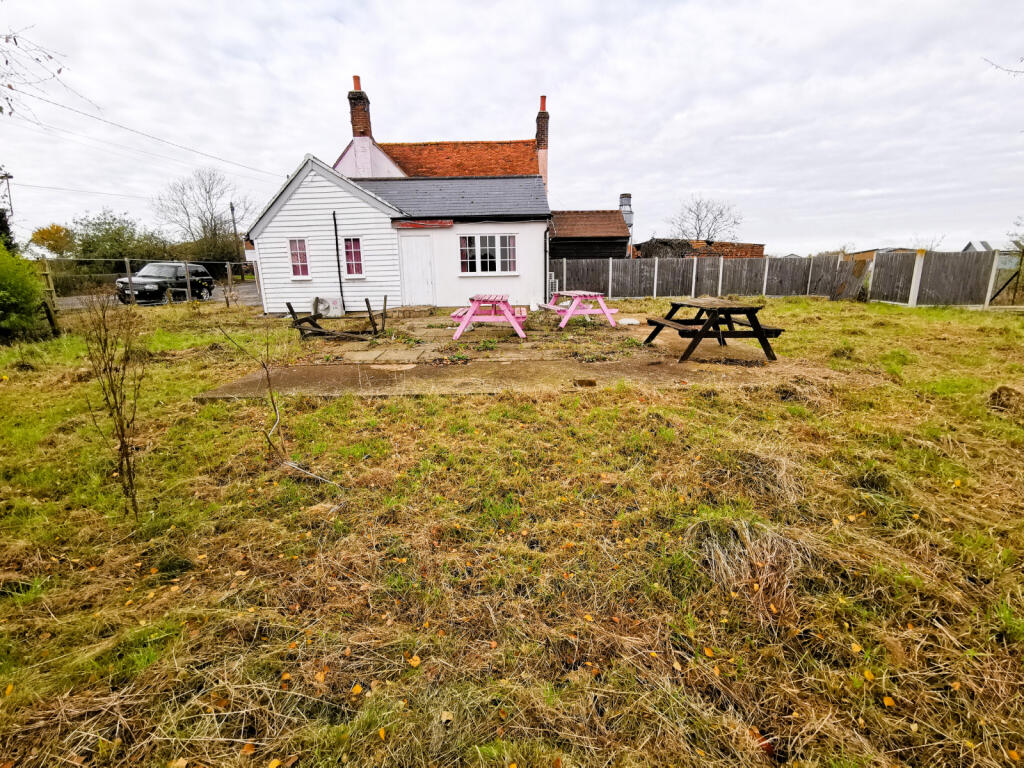 Additional image 4 of The Green, CM8