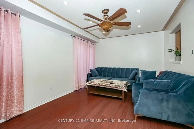 Additional image 7 of 4 Lake Louise Dr