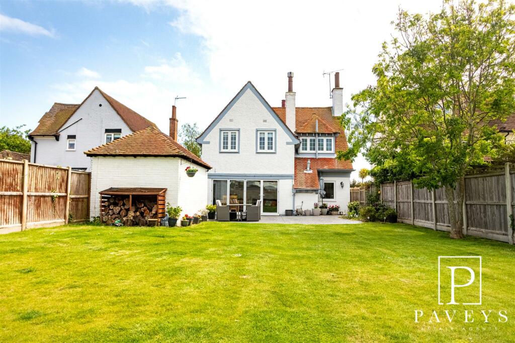 Additional image 23 of Glebe Way, Frinton-On-Sea