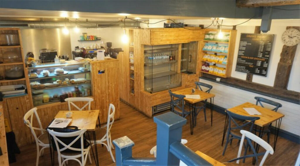 Additional image 2 of 'Tea Room & Coffee House, 72 Covers, Braintree'