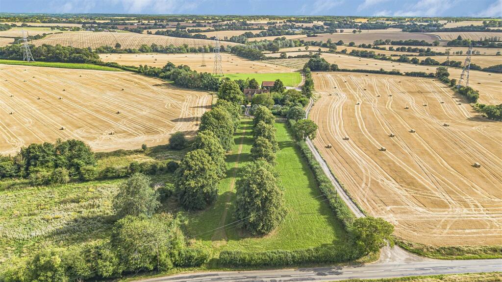 Additional image 7 of Ollivers Farm, Yeldham Road, Toppesfield, Halstead