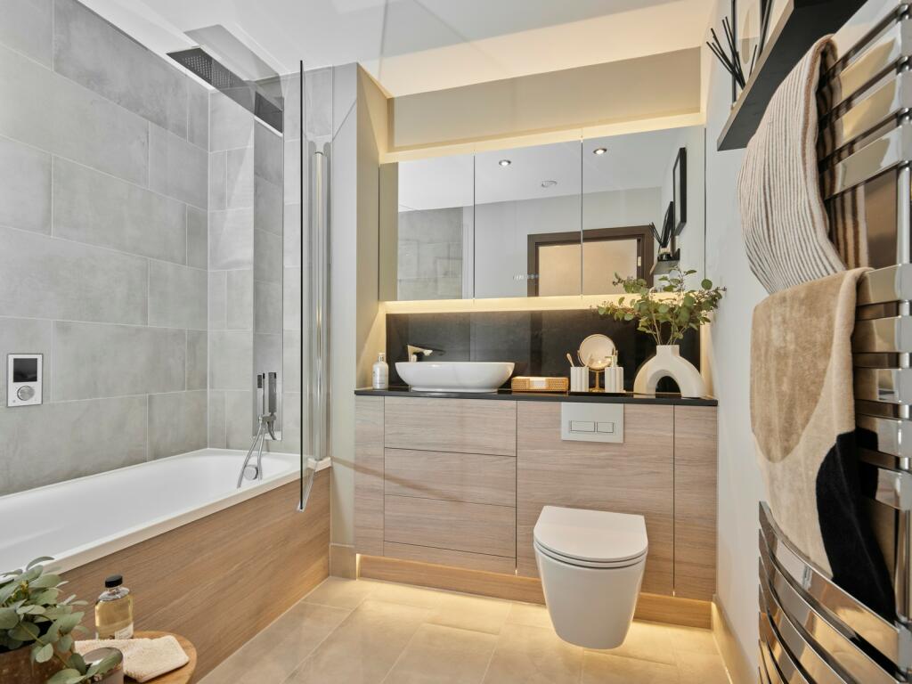 Additional image 13 of Brentwood Central, Western Road, Brentwood