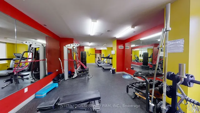 Additional image 17 of 812 Lansdowne Ave Unit 322