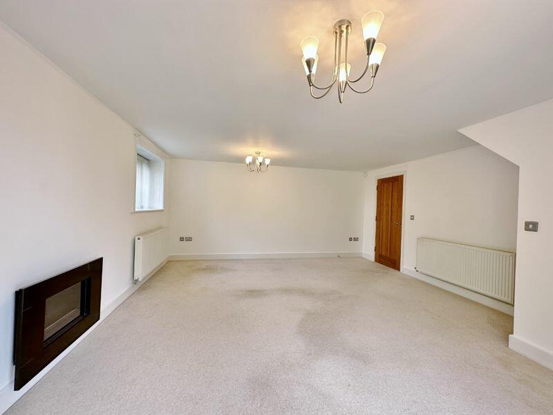 Additional image 11 of Chesnut Farm, Hooton Road, Hooton, Cheshire